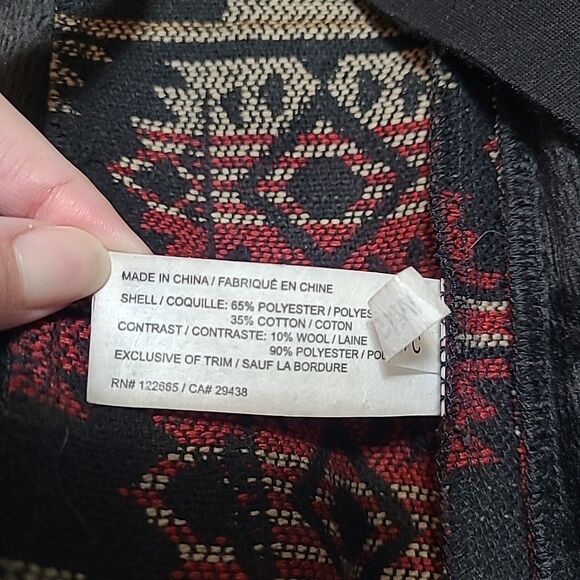 Anama Open Front Vest Women's Size Small Aztec Print Black Red Tan soft Collar - Picture 6 of 9